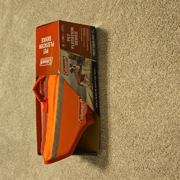 Coleman Other - Coleman Small Pet Flotation Device